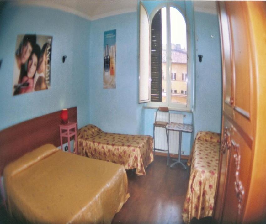 רומא Magic Place Guest House מראה חיצוני תמונה