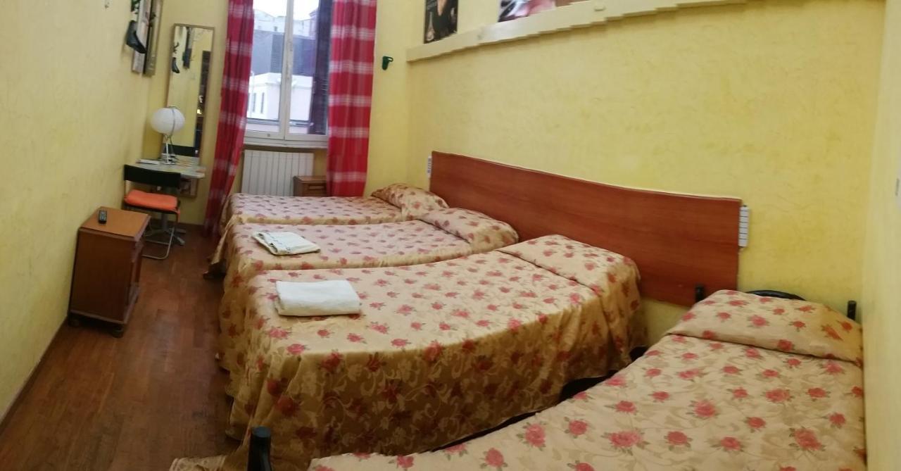 רומא Magic Place Guest House מראה חיצוני תמונה